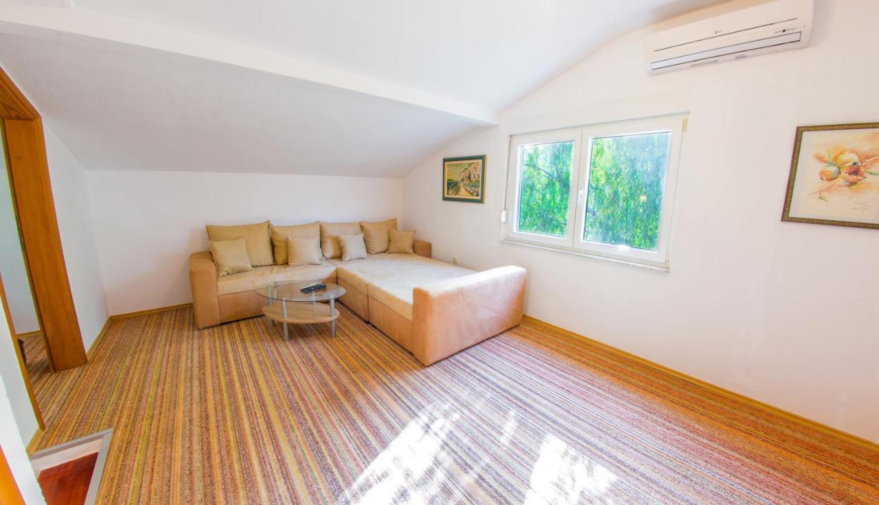 Holiday Home Narona Mostar Exterior foto
